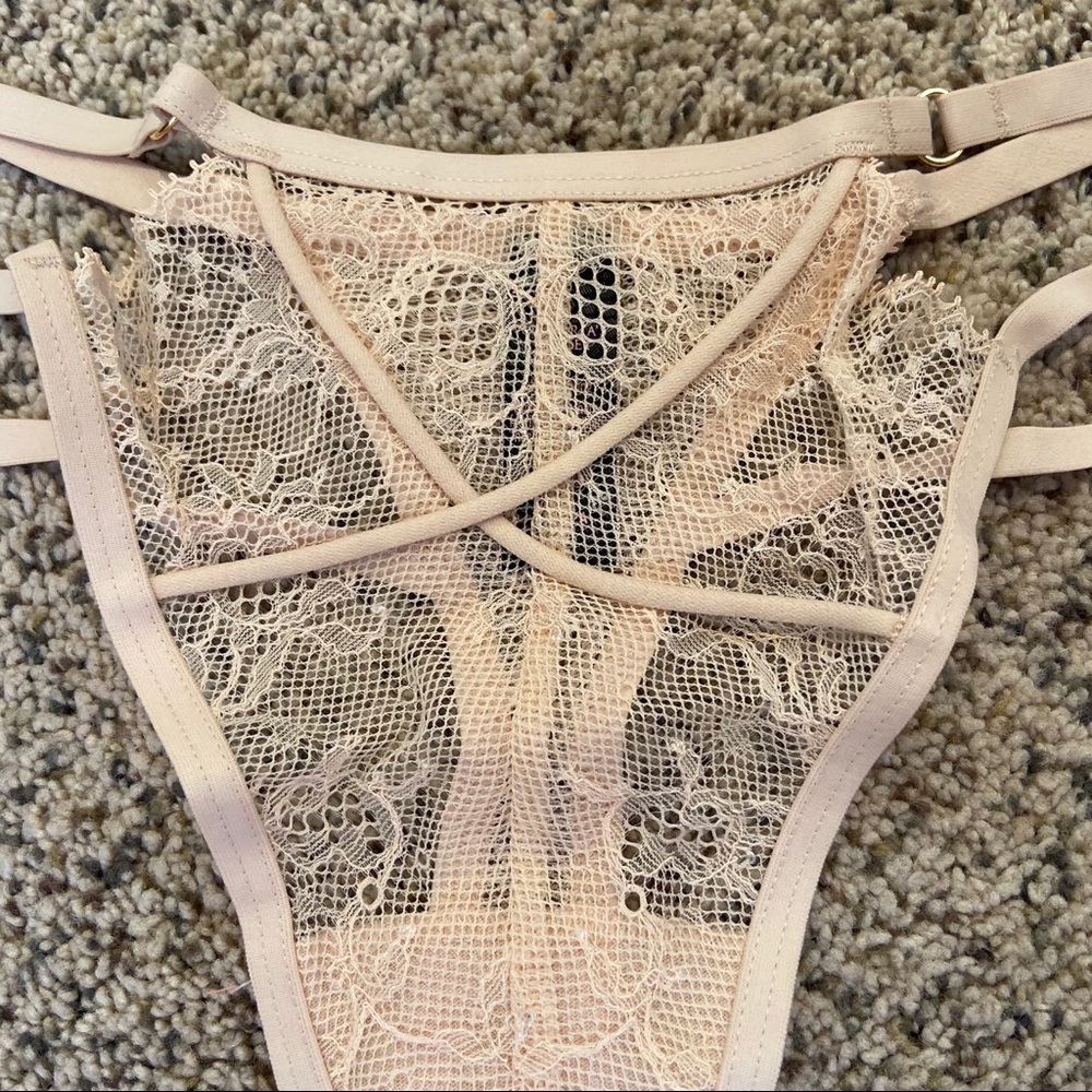 SOLD NEW Victoria's Secret Lace Thong Bundle Small - Picture 11 of 15